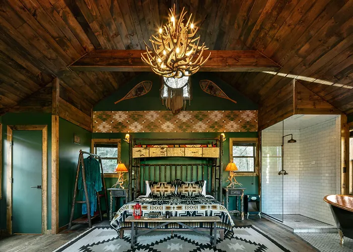 Urban Cowboy Lodge