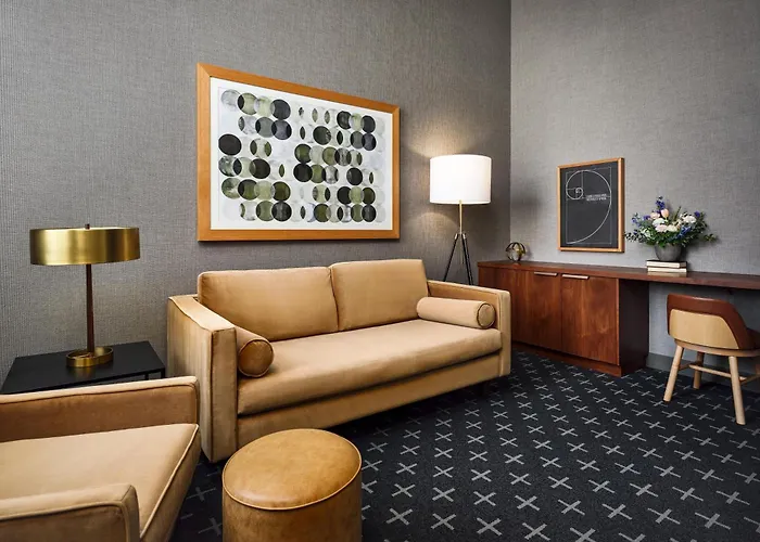 Pets Allowed Hotel Slate Denver Downtown, Tapestry By Hilton